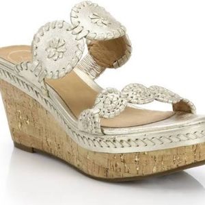 NWOT Jack Rogers Platinum Leigh Cook Wedges